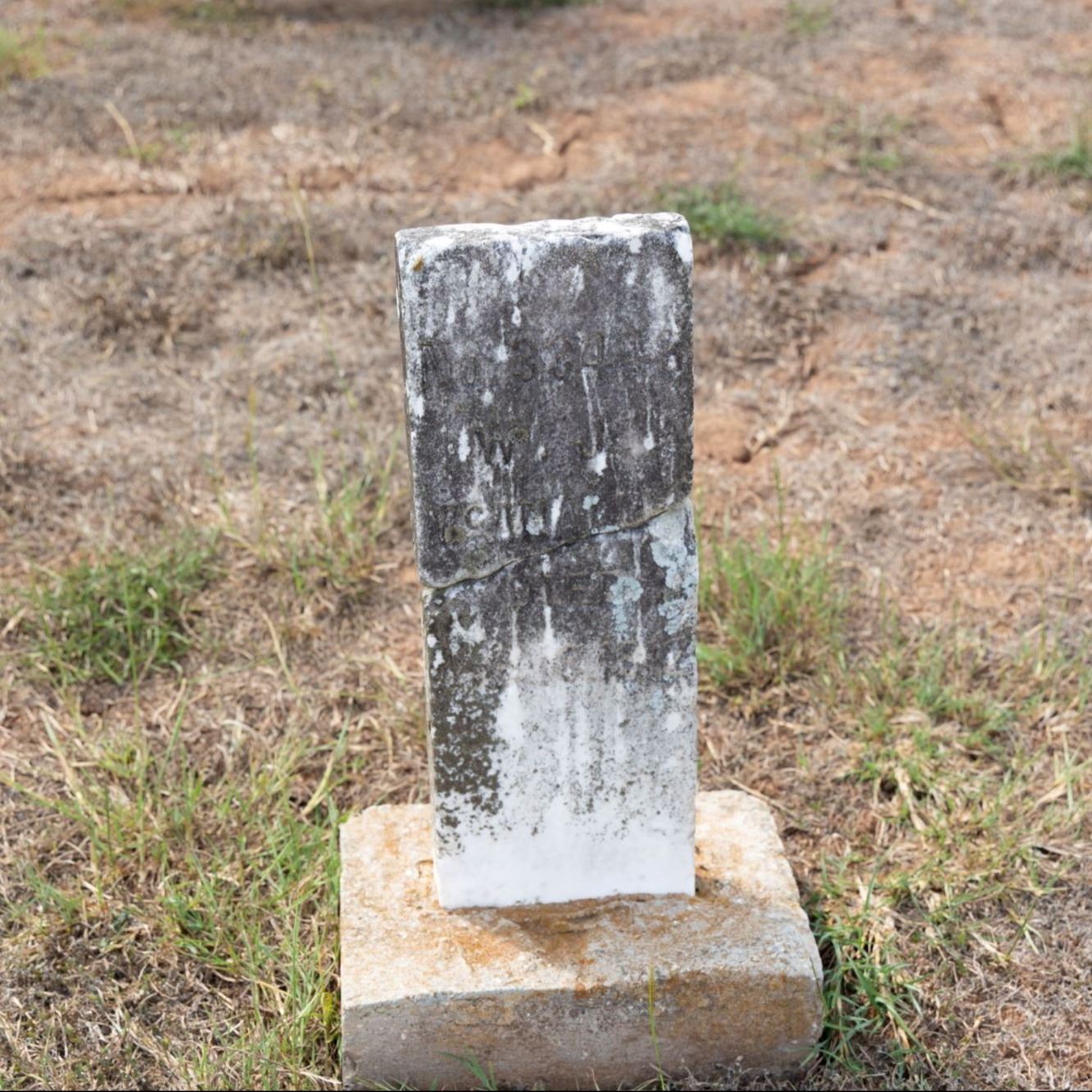 Pre-Restoration of W. J. McAnally's gravestone in 2023